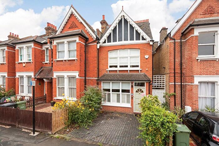3 Bedroom Detached House For Sale In Clive Road, West Dulwich, London, SE21