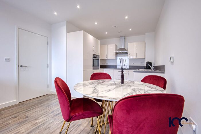 1 Bedroom Flat To Rent In Fletcher House, Wood Lane, Dagenham, RM10