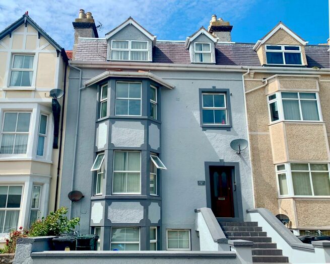 1 Bedroom Flat To Rent In Lloyd Street Llandudno, LL30