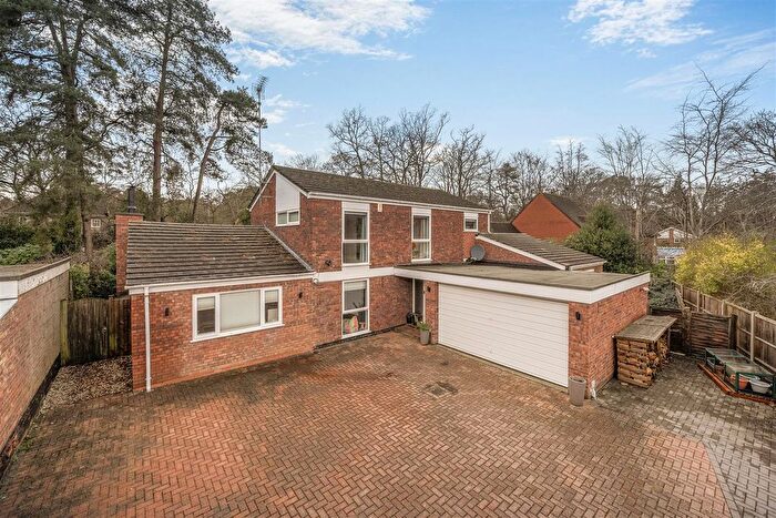 5 Bedroom Detached House For Sale In Salamanca, Crowthorne, Berkshire, RG45