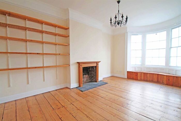1 Bedroom Flat To Rent In St James's Street, Brighton, BN2