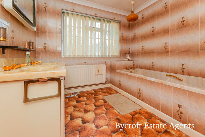 3 Bedroom Detached Bungalow For Sale In Marsh Lane, Burgh Castle, NR31