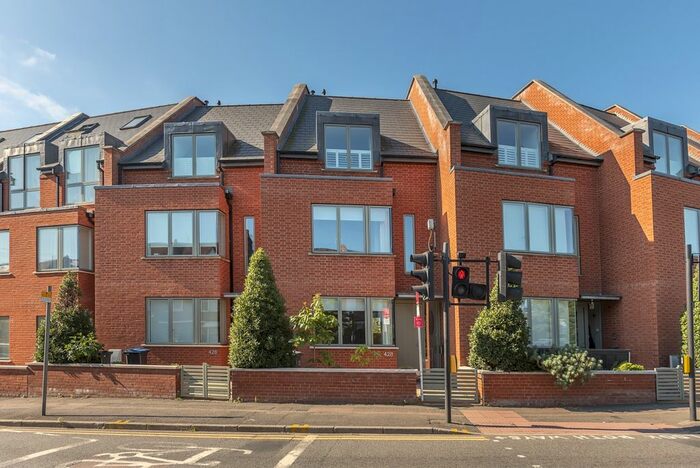 4 Bedroom Terraced House To Rent In Kingston Road, London, SW20