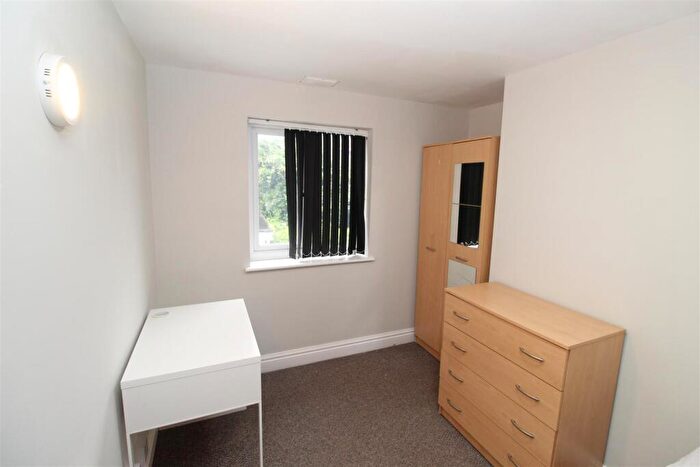 1 Bedroom Flat To Rent In Rhymney Terrace, Cathays, Cardiff, CF24