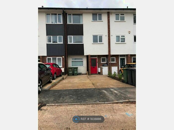 4 Bedroom Terraced House To Rent In Guildford Park Avenue, Guildford, GU2