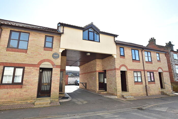 2 Bedroom Maisonette To Rent In Globe Yard, Sudbury, CO10