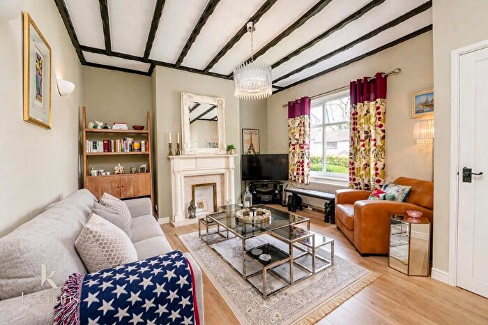 2 Bedroom House For Sale In Greenleach Lane, Worsley, Manchester, M28