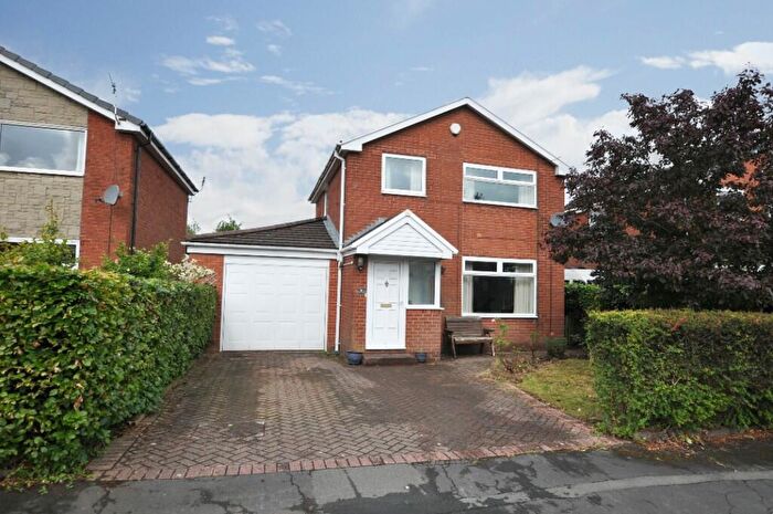 3 Bedroom Detached House For Sale In Coniston Avenue, Adlington, PR6