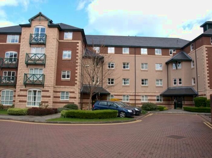 2 Bedroom Flat To Rent In Silvermills, Edinburgh, EH3