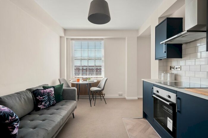1 Bedroom Flat To Rent In Dolphin Square, London, SW1V