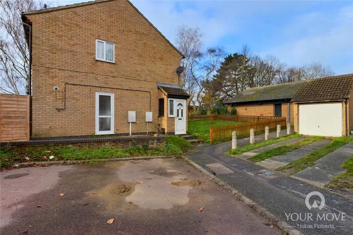 3 Bedroom Semi-Detached House To Rent In Morgan Close, Rectory Farm, Northampton, NN3