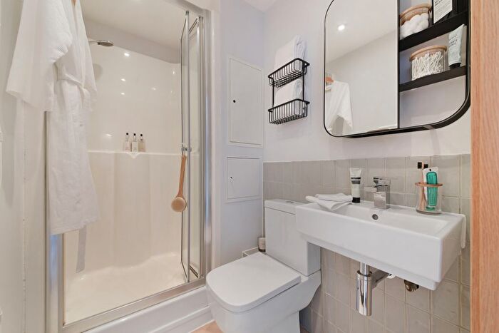 Studio To Rent In Uncle Stockwell, Courland Grove, Stockwell, SW8