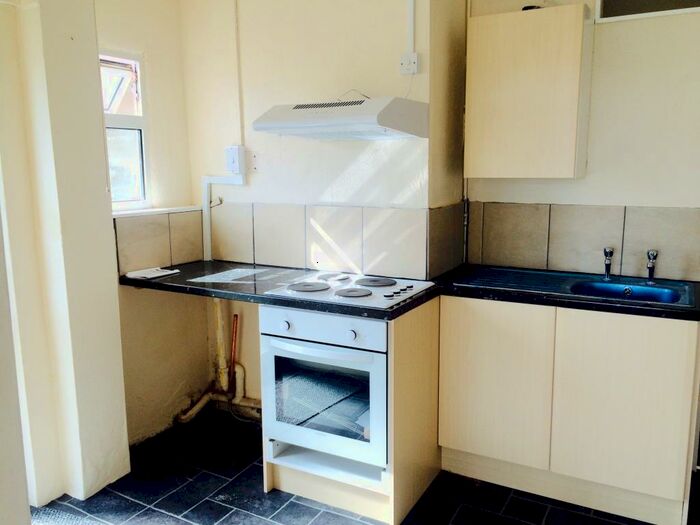 1 Bedroom Flat To Rent In Walker Terrace, The Hoe, PL1