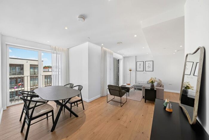 1 Bedroom Flat For Sale In Greenford House, WC1X