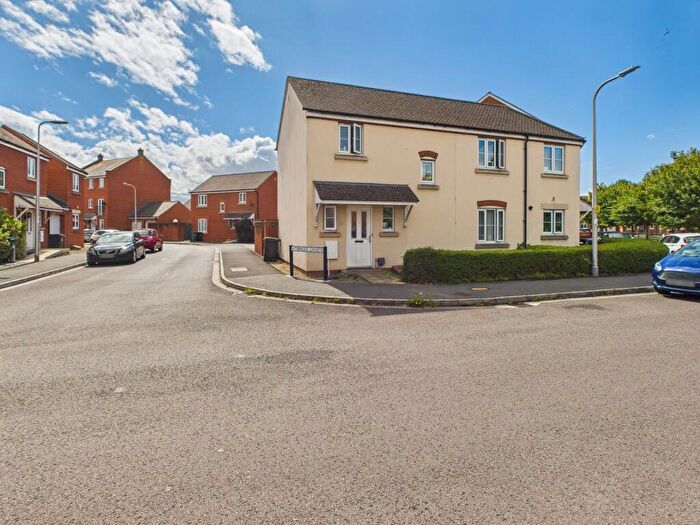 3 Bedroom Semi-Detached House For Sale In Kent Avenue, West Wick, Weston-Super-Mare, BS24