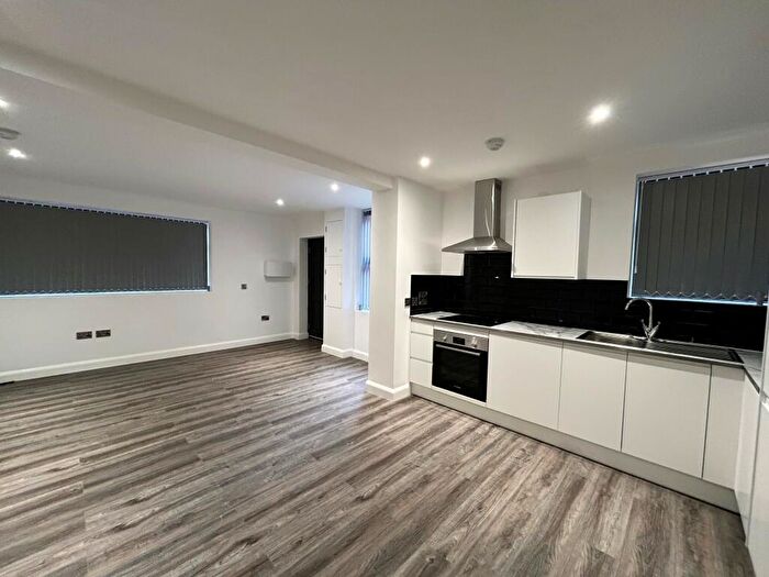 2 Bedroom Apartment To Rent In The Maltings, Burton -on-Trent, DE14