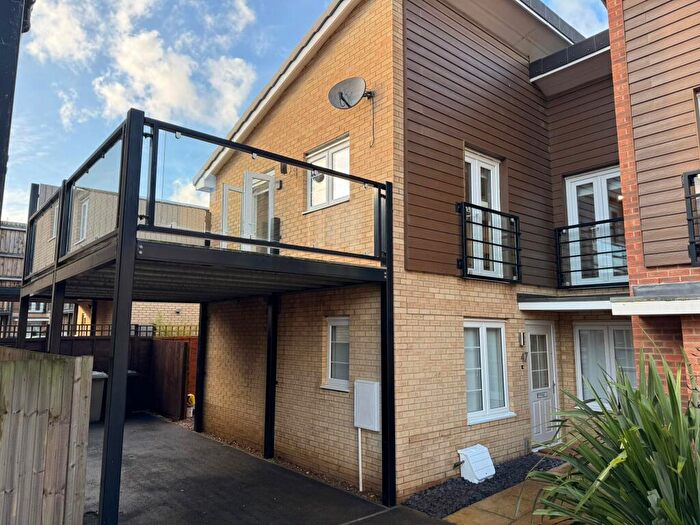 3 Bedroom Flat To Rent In Holbrook Way, Oakham, LE15