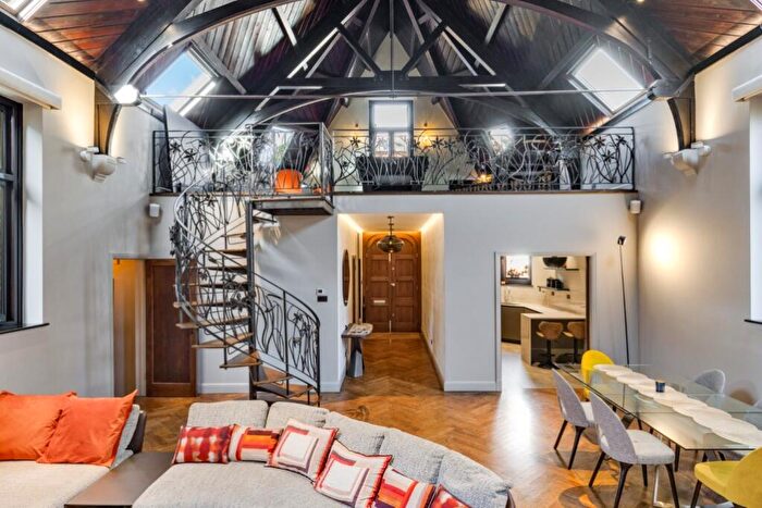 4 Bedroom Terraced House To Rent In Denning Road, Hampstead, NW3