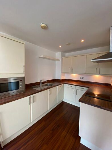 1 Bedroom Flat To Rent In Fitzwilliam House, Milton Street, Sheffield, S1