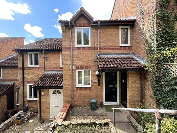 2 Bedroom House To Rent In Garland Close, Exeter, Devon, EX4