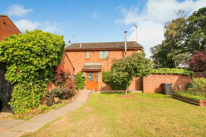 4 Bedroom Detached House For Sale In Laurel Grove, Kingswood, Maidstone, ME17