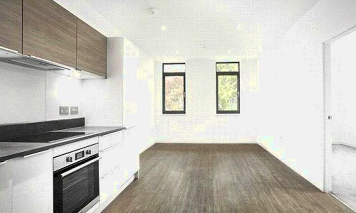 1 Bedroom Flat To Rent In Century Court, Millenium Way, Bracknell, Berkshire RG12