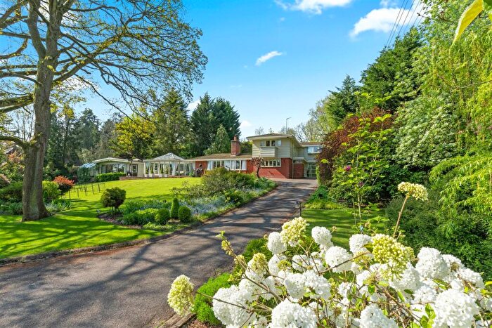 4 Bedroom House For Sale In Pendeek, Danzey Green, Tanworth-in-arden, B94
