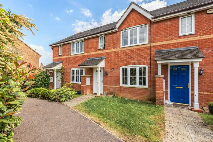 3 Bedroom Terraced House To Rent In Oxlip Leys, Bicester, OX26