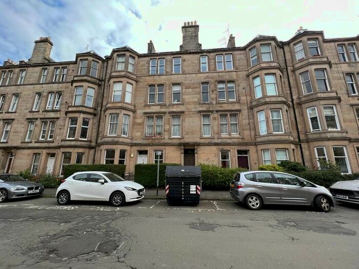 2 Bedroom Flat To Rent In Comely Bank Street, Edinburgh, EH4