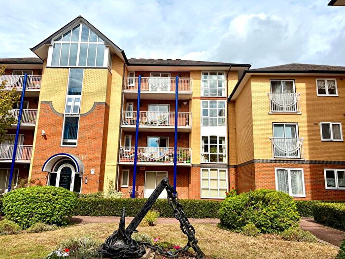 1 Bedroom Apartment To Rent In Westwood Road, SO17