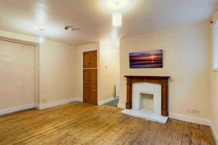 1 Bedroom Ground Flat To Rent In Kirkland, Kendal, LA9