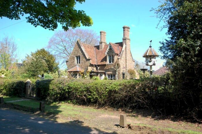 3 Bedroom Property For Sale In Bury Lane, Datchworth, Knebworth, SG3