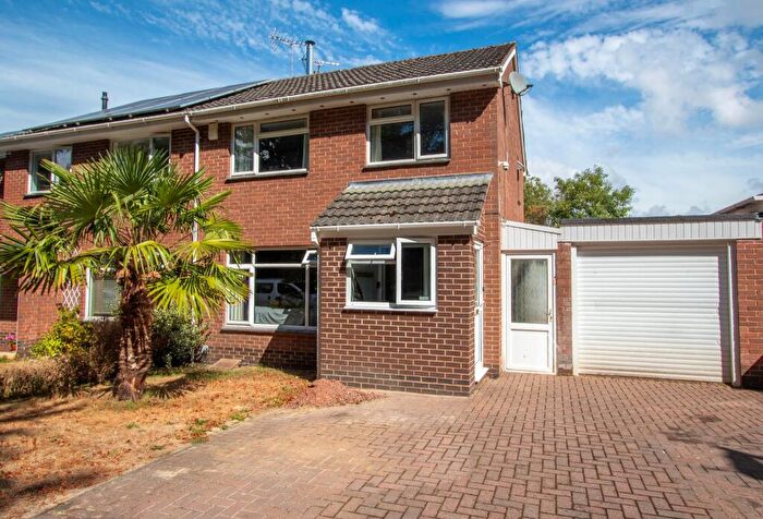 3 Bedroom Semi Detached House For Sale In Kings Avenue, Ottery St Mary, EX11