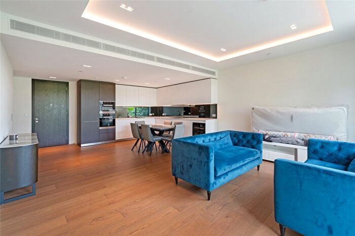 3 Bedroom Flat To Rent In Lillie Square, London, SW6