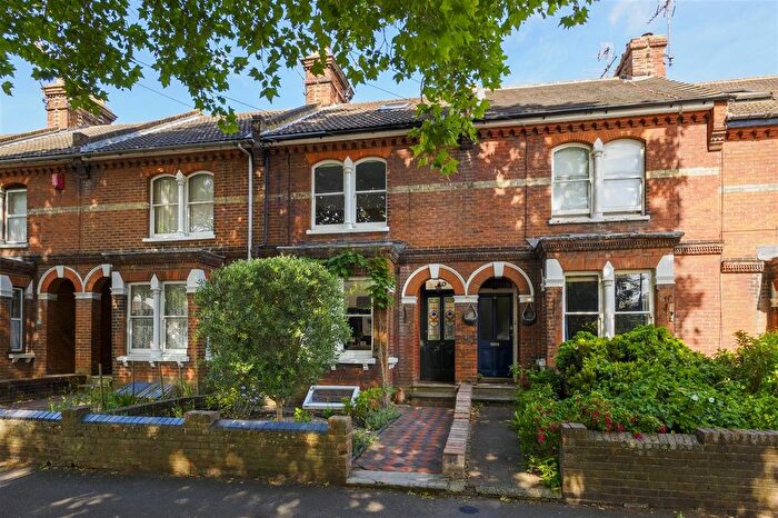 4 Bedroom Terraced House For Sale In The Mall, Faversham, ME13