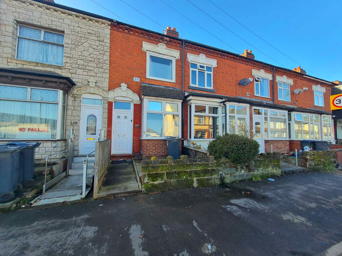 3 Bedroom Terraced House To Rent In Reddings Lane, Tyseley, B11