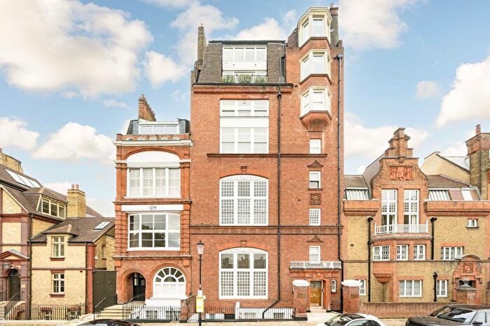 1 Bedroom Flat For Sale In Tite Street, Chelsea, SW3