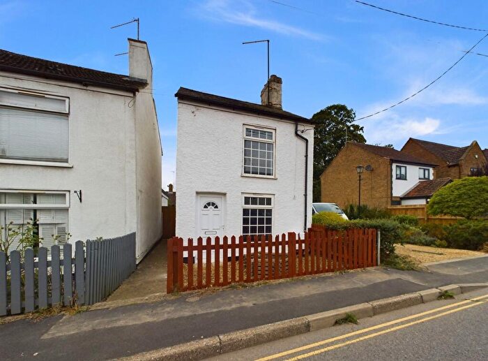 2 Bedroom Cottage To Rent In Thorney Road, Crowland, PE6