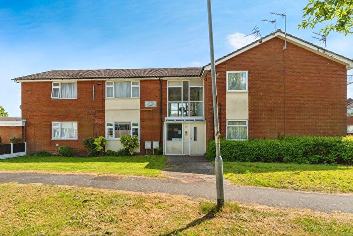 1 Bedroom Flat For Sale In Gateacre Court, Ellesmere Port, Cheshire, CH66