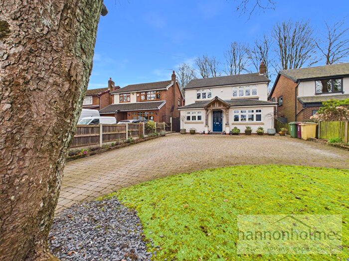 3 Bedroom Detached House For Sale In Fold Road, Radcliffe, Manchester, M26