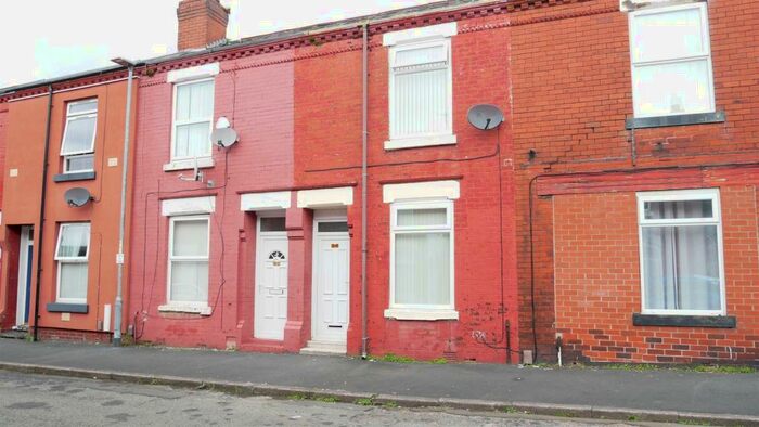2 Bedroom Terraced House To Rent In Rockhampton Street, Manchester, M18