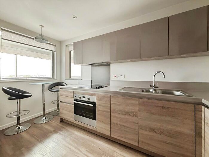 2 Bedroom Apartment For Sale In Hammersley Road, London, E16