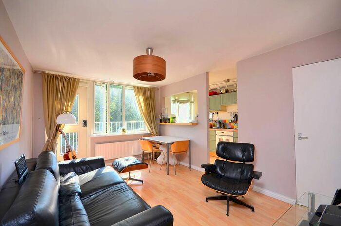 1 Bedroom Flat To Rent In Cadbury Way, Bermondsey, London, SE16