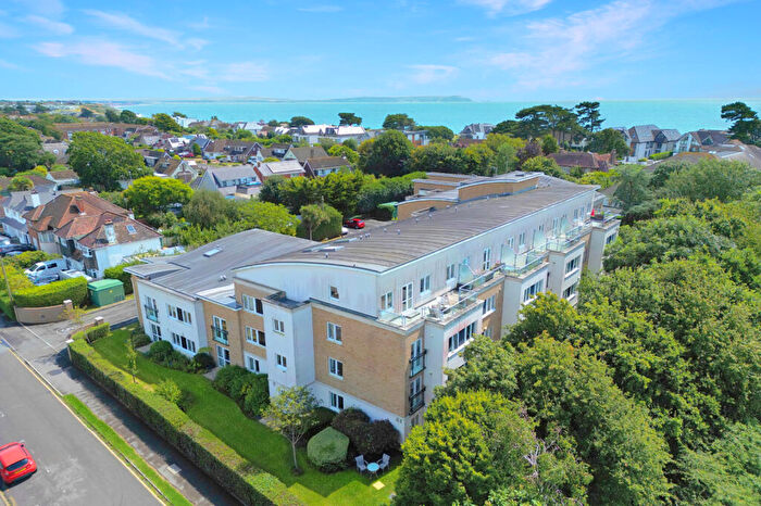 1 Bedroom Flat For Sale In Highview Court, Wortley Road, Christchurch, Bournemouth Christchurch Poole, BH23