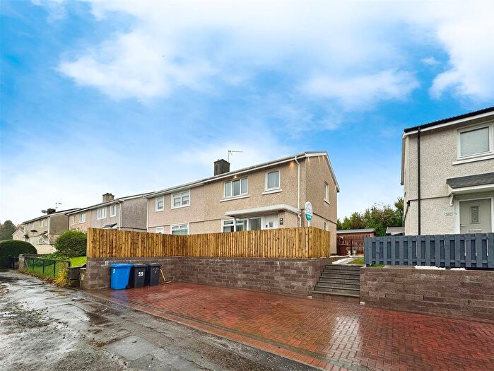 3 Bedroom Semi Detached House For Sale In Kirkwood Avenue, Clydebank, G81