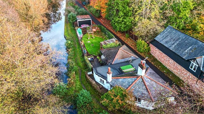 3 Bedroom Bungalow For Sale In Guildford Road, Frimley Green, Camberley, Surrey, GU16