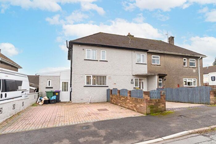 3 Bedroom Semi-Detached House For Sale In Mount Road, Trevethin, NP4