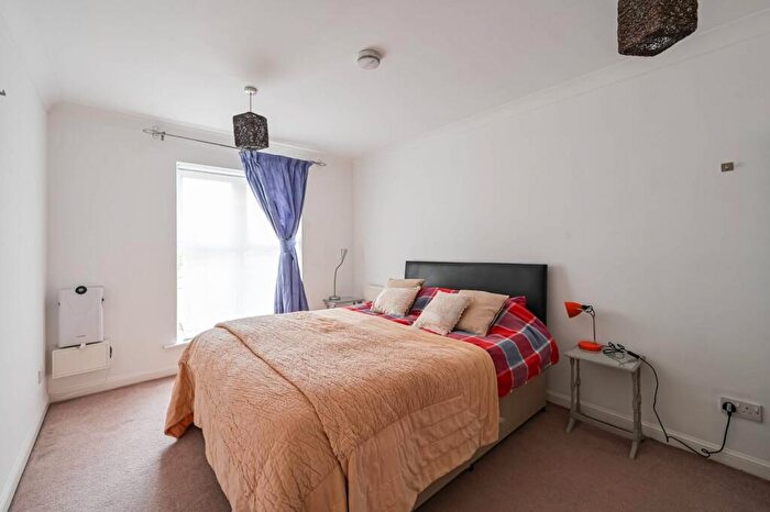 2 Bedroom Flat For Sale In Munnings House, , Docklands, London, E16