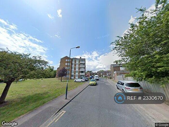 2 Bedroom Flat To Rent In Casterbridge Road, London, SE3