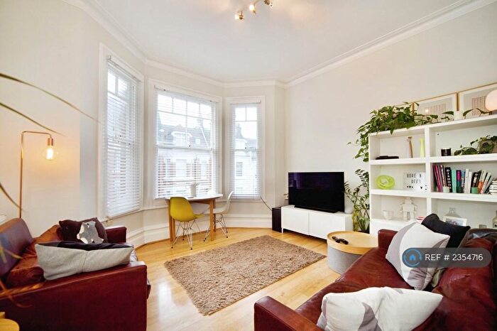 1 Bedroom Flat To Rent In Inglewood Road, London, NW6